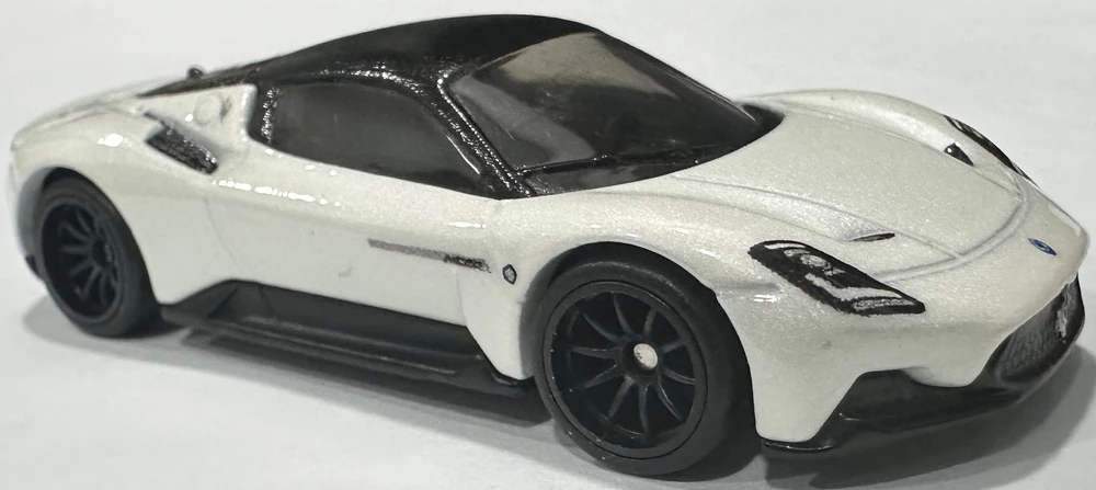 ماشین هات ویلز رو کارتی MASERATI MC20